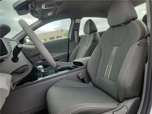 New 2026 Serenity White Pearl Hyundai SEL Sport image 10