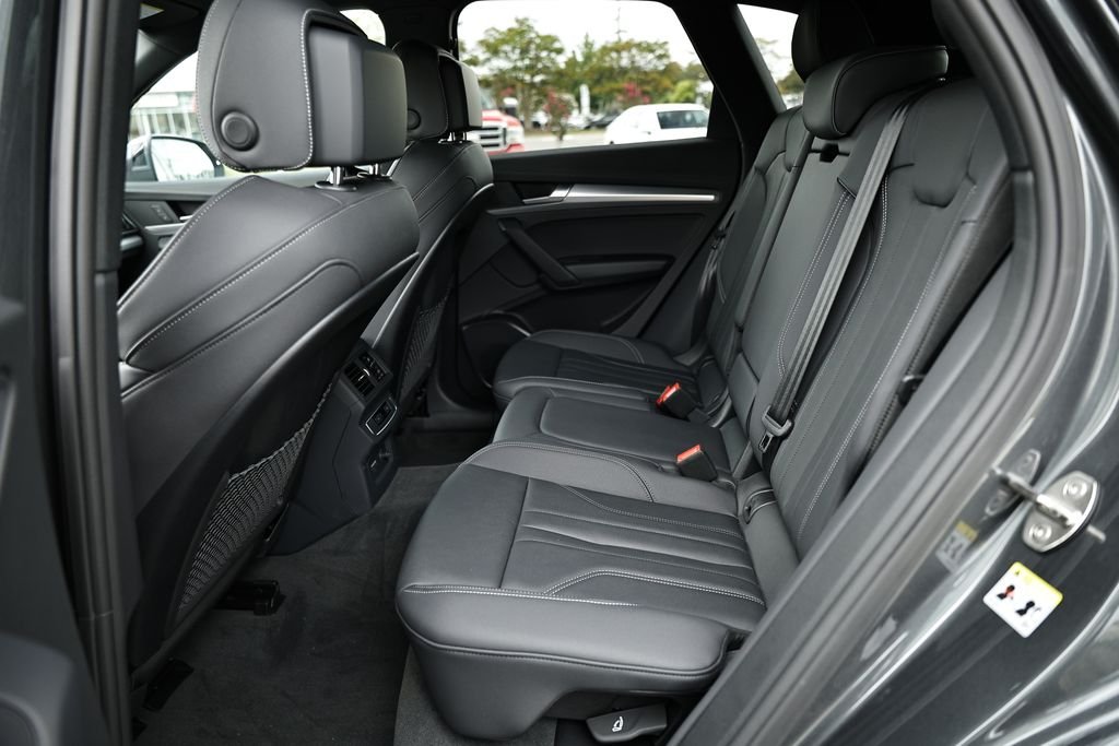 Used 2025 Tambora Gray Metallic Audi 2.0T Premium Plus image 27