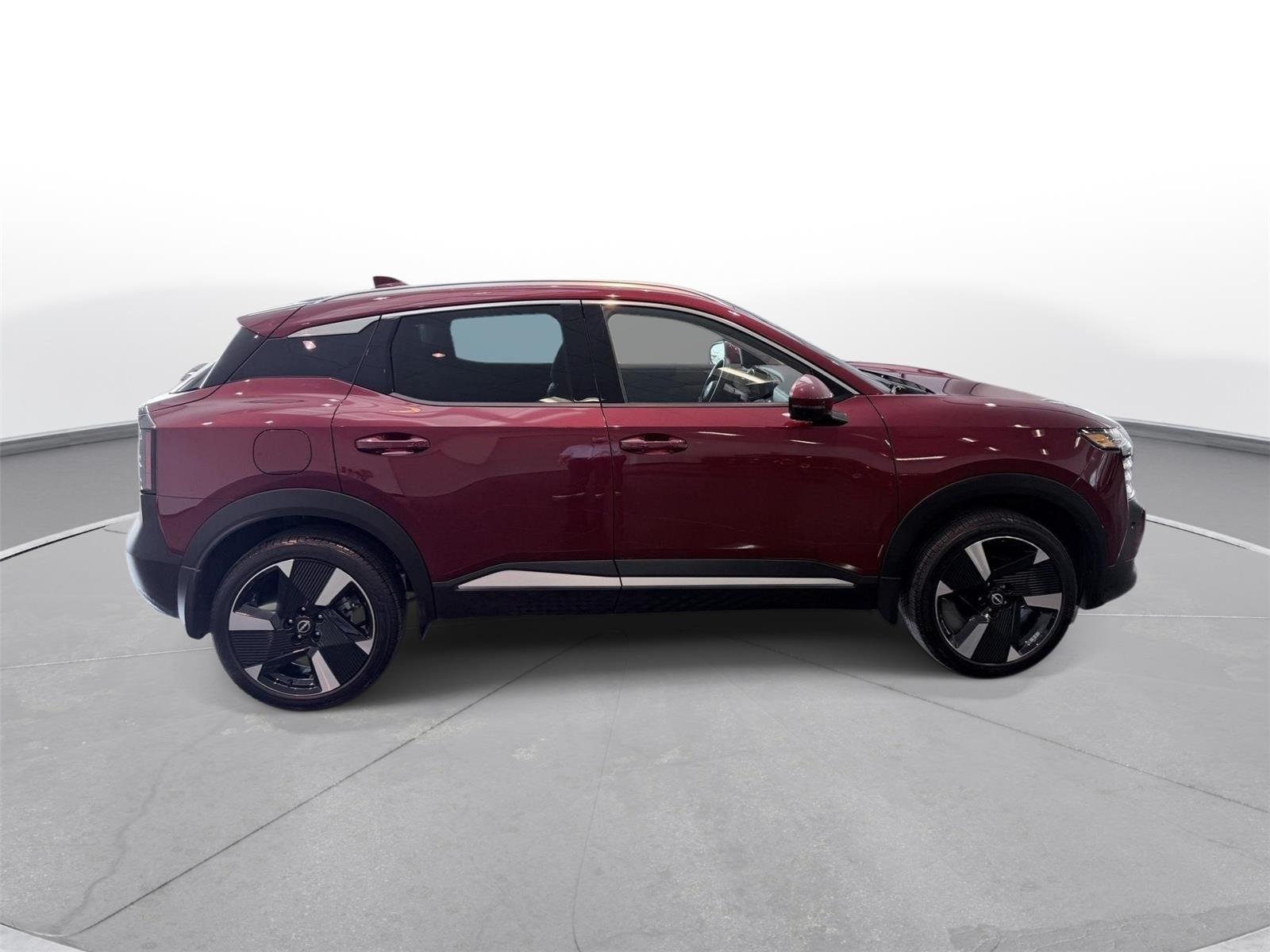 Used 2025 Scarlet Ember Tintcoat Nissan SR image 20