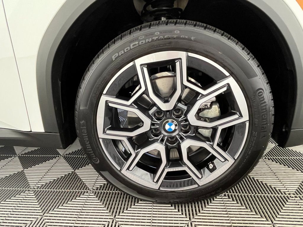 2025 BMW X2 28i - Photo 16