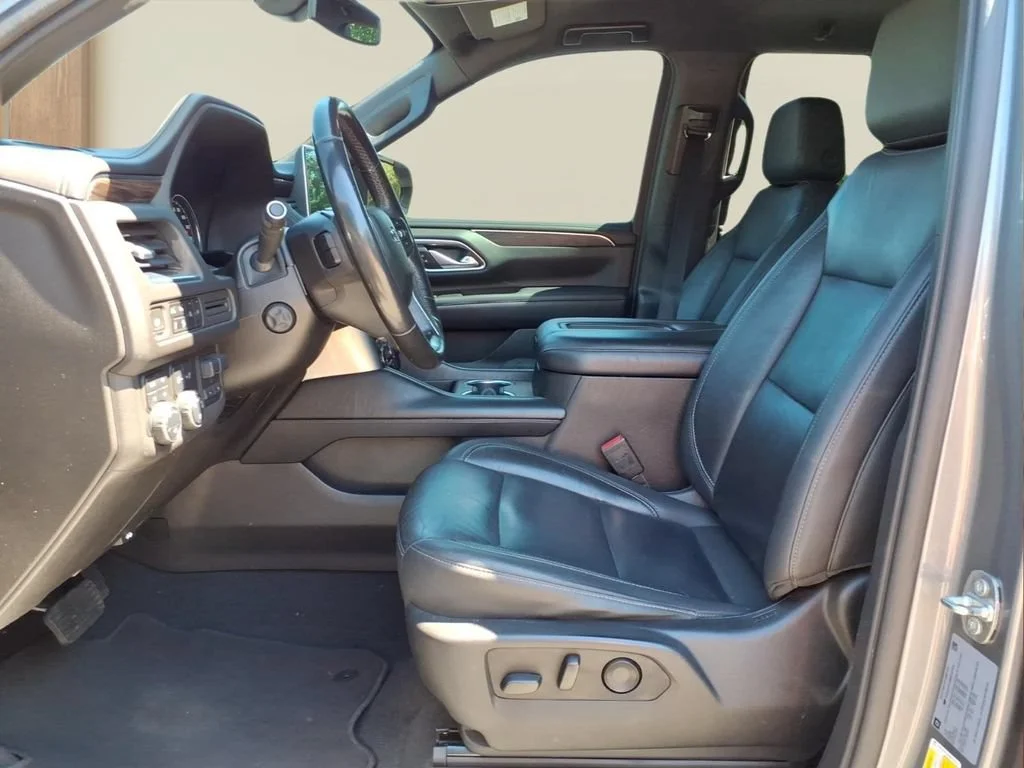 Used 2021 SATIN STEEL METALLIC Chevrolet Z71 image 14