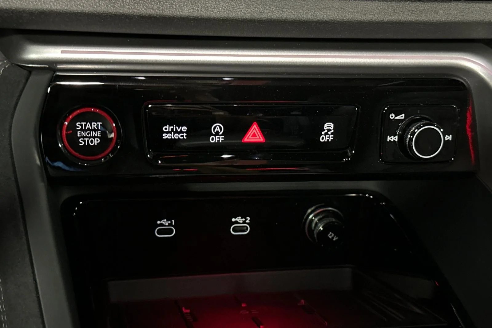 New 2026 Mythos Black Metallic Audi Premium Plus 3.0 TFSI quattro image 20
