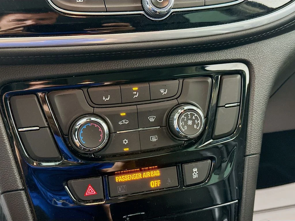 Used 2019 Quicksilver Metallic Buick Preferred image 5