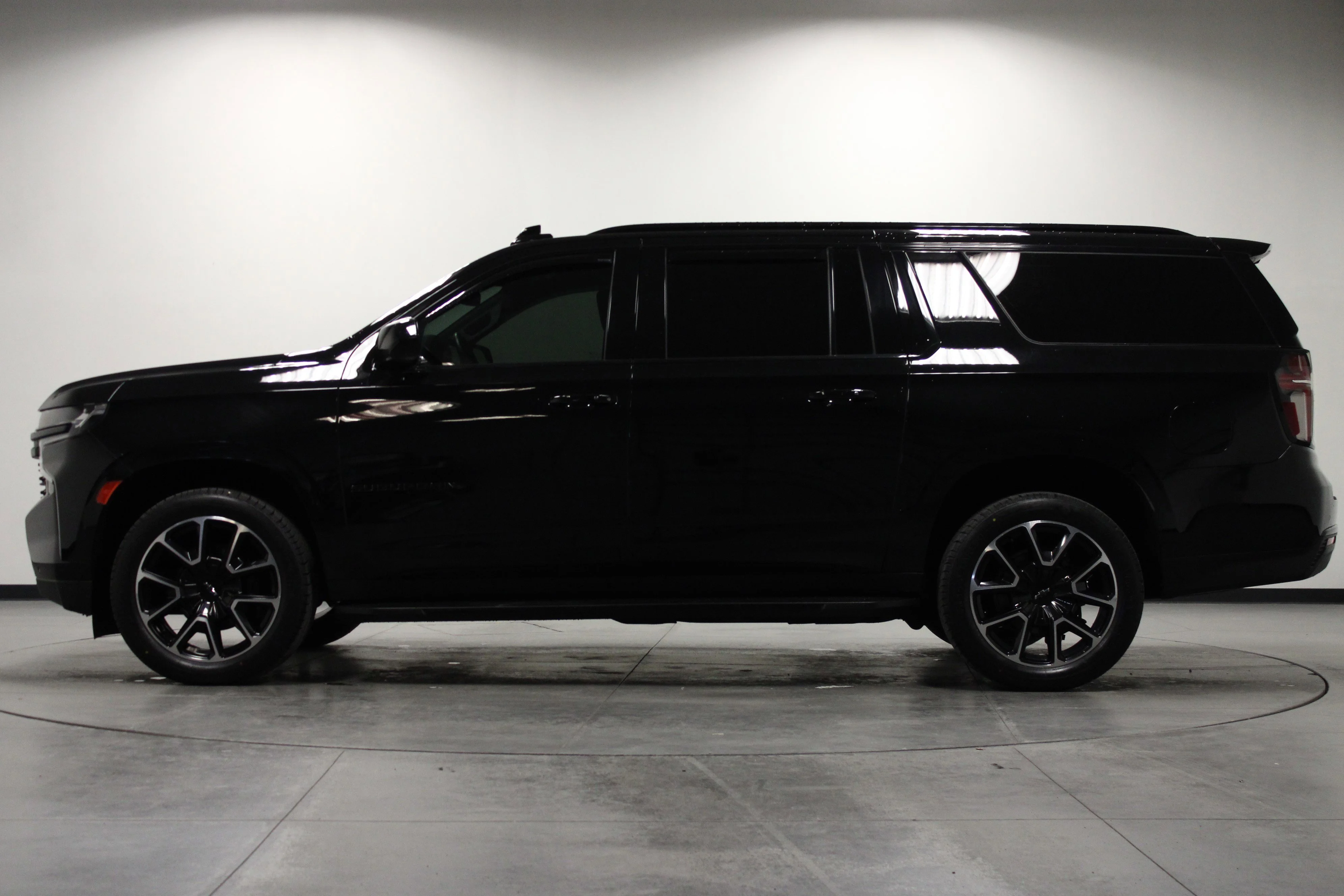 Used 2023 Black Chevrolet RST image 7