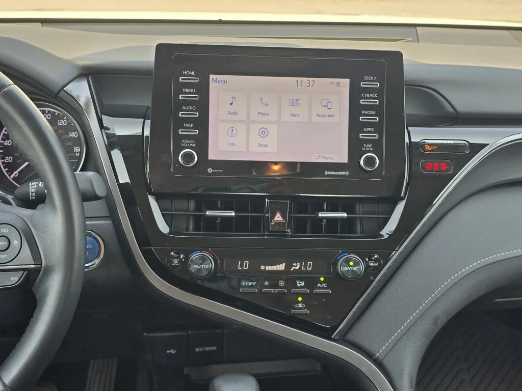 Used 2024 Ice Edge Toyota Hybrid SE image 16