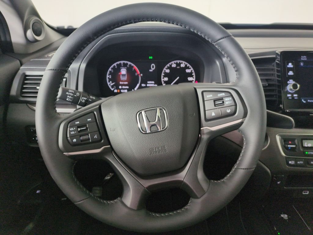 New 2026 Sonic Gray Pearl Honda RTL image 14