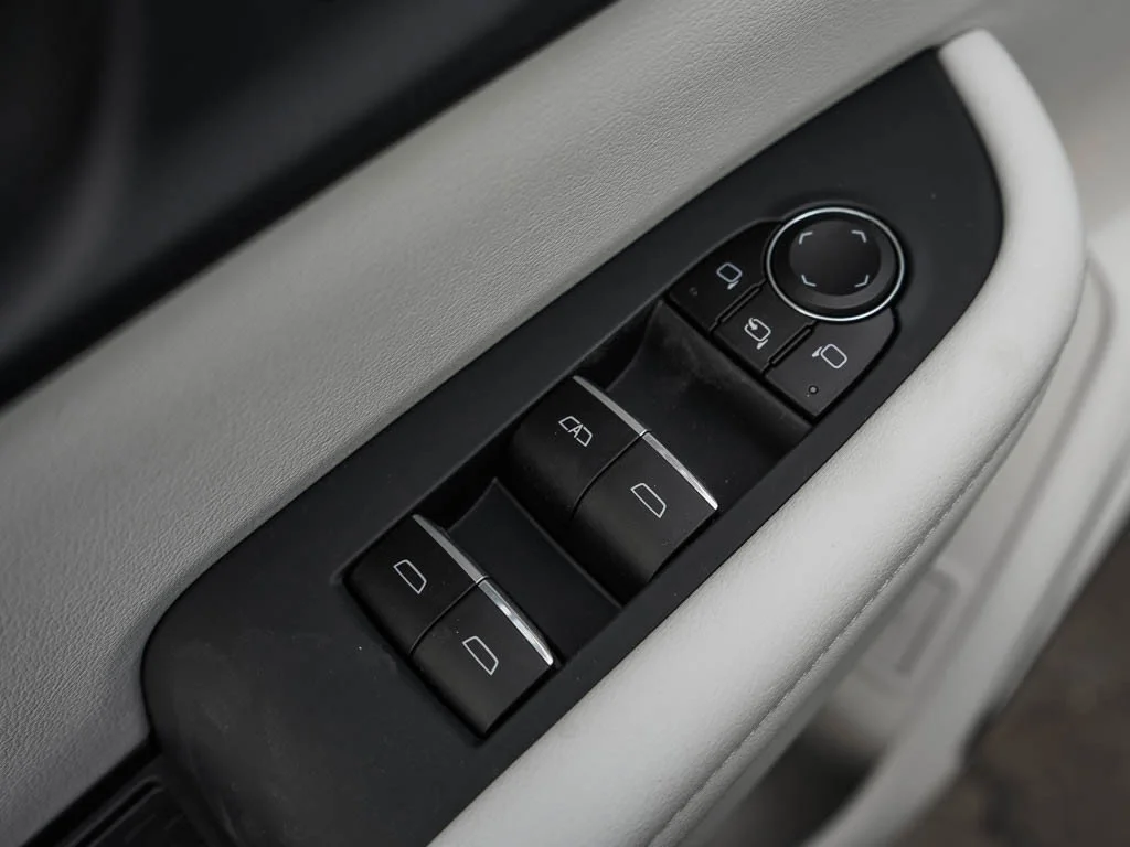 2026 Buick Enclave Avenir - Photo 18