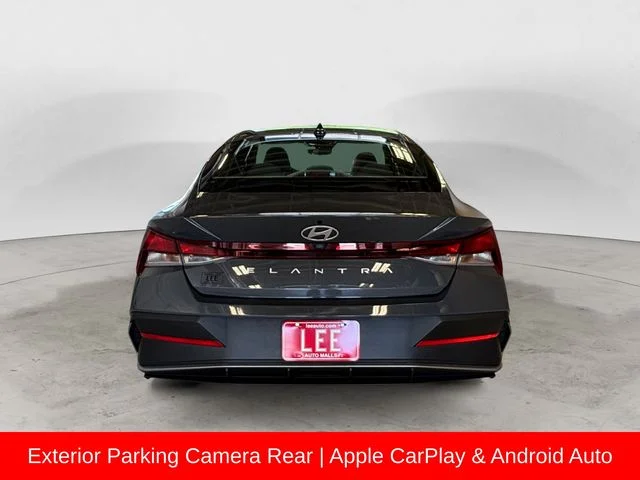 Used 2024 Gray Hyundai SEL image 5