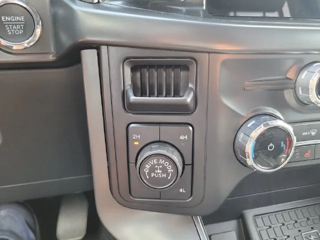 Used 2024 Red Ford XLT image 30