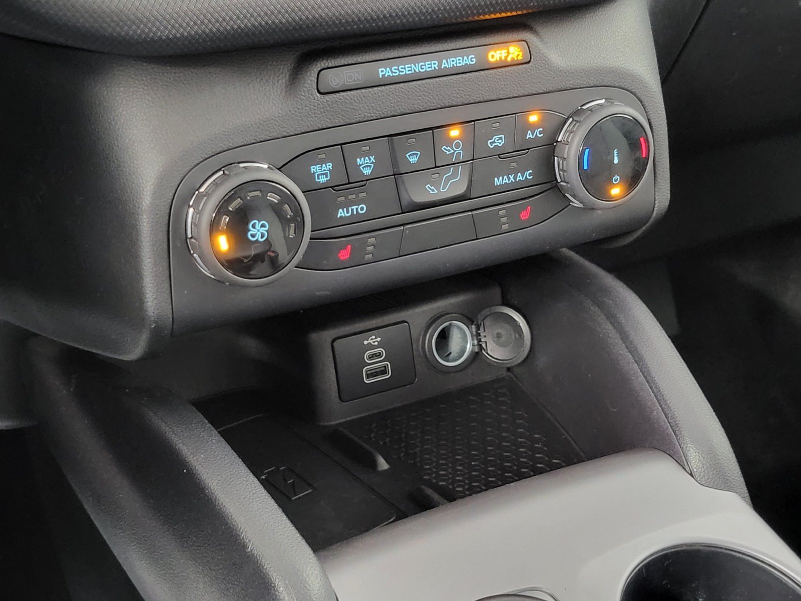 Used 2024 Gray Ford Big Bend image 21