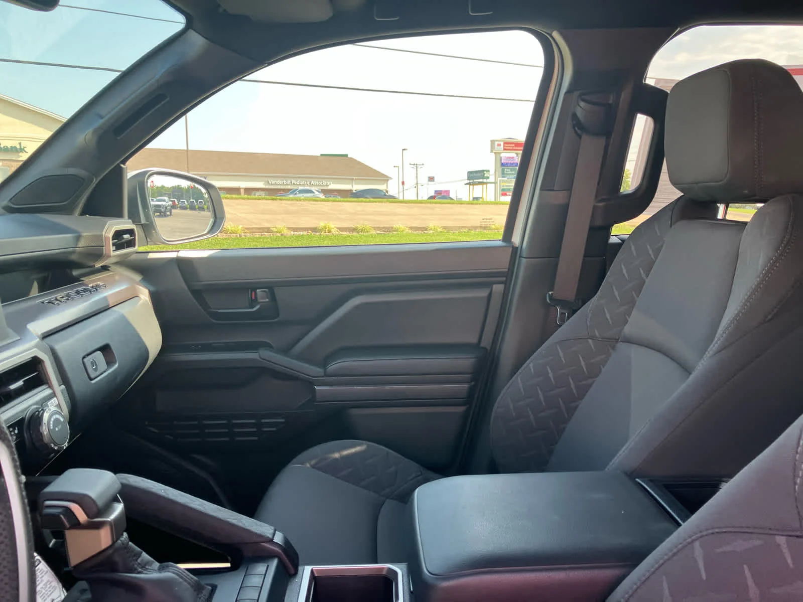 Certified Used 2026 Ice Cap Toyota SR5 image 12
