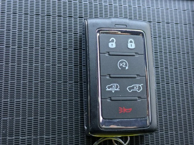 Certified Used 2025 Diamond Black Jeep Series III image 31
