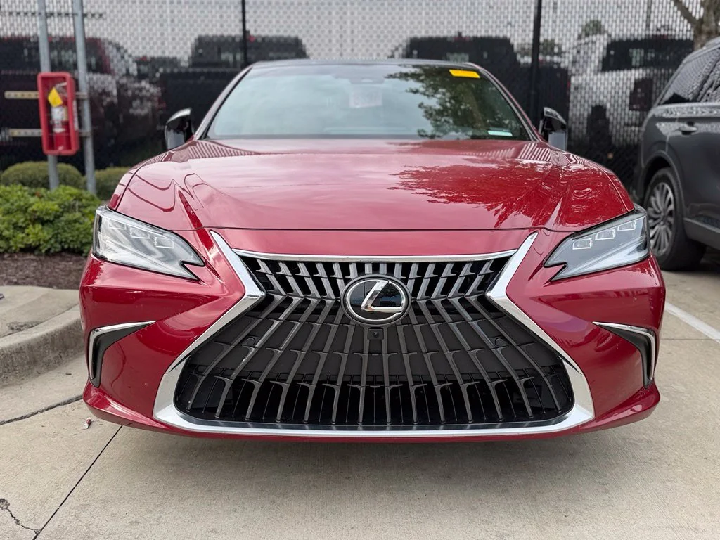 Used 2025 Red Lexus 350 Ultra Luxury image 2