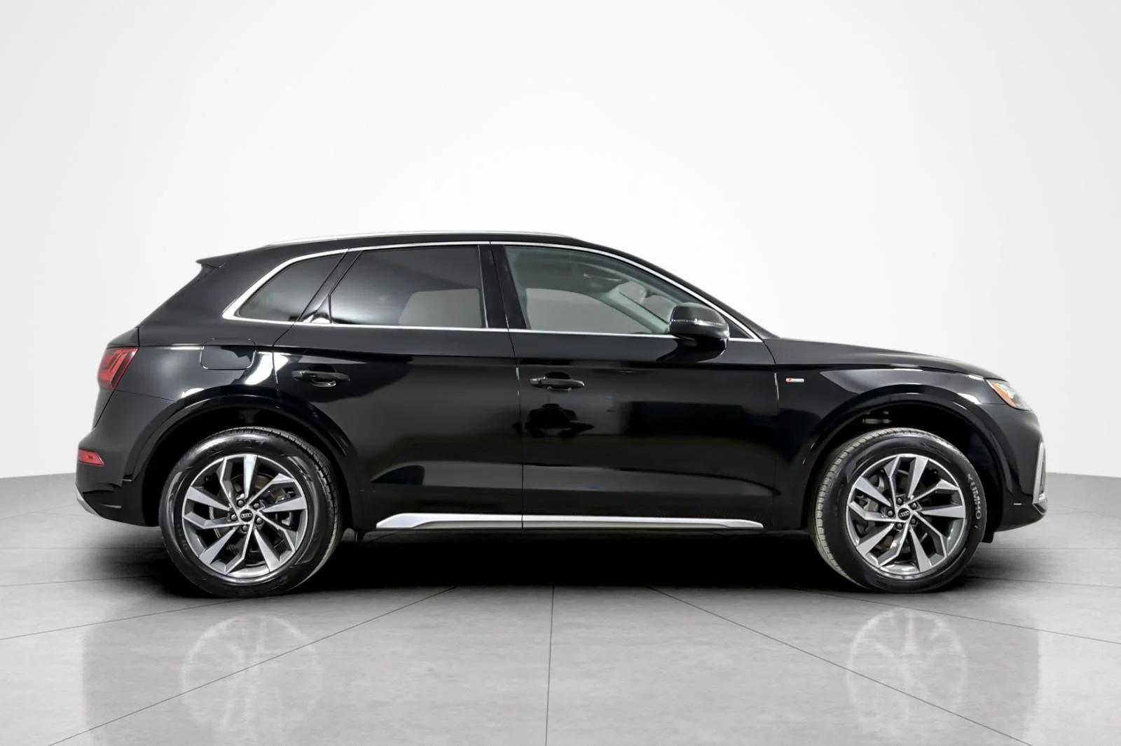 Used 2023 Mythos Black Metallic Audi S line Premium 45 TFSI quattro image 6
