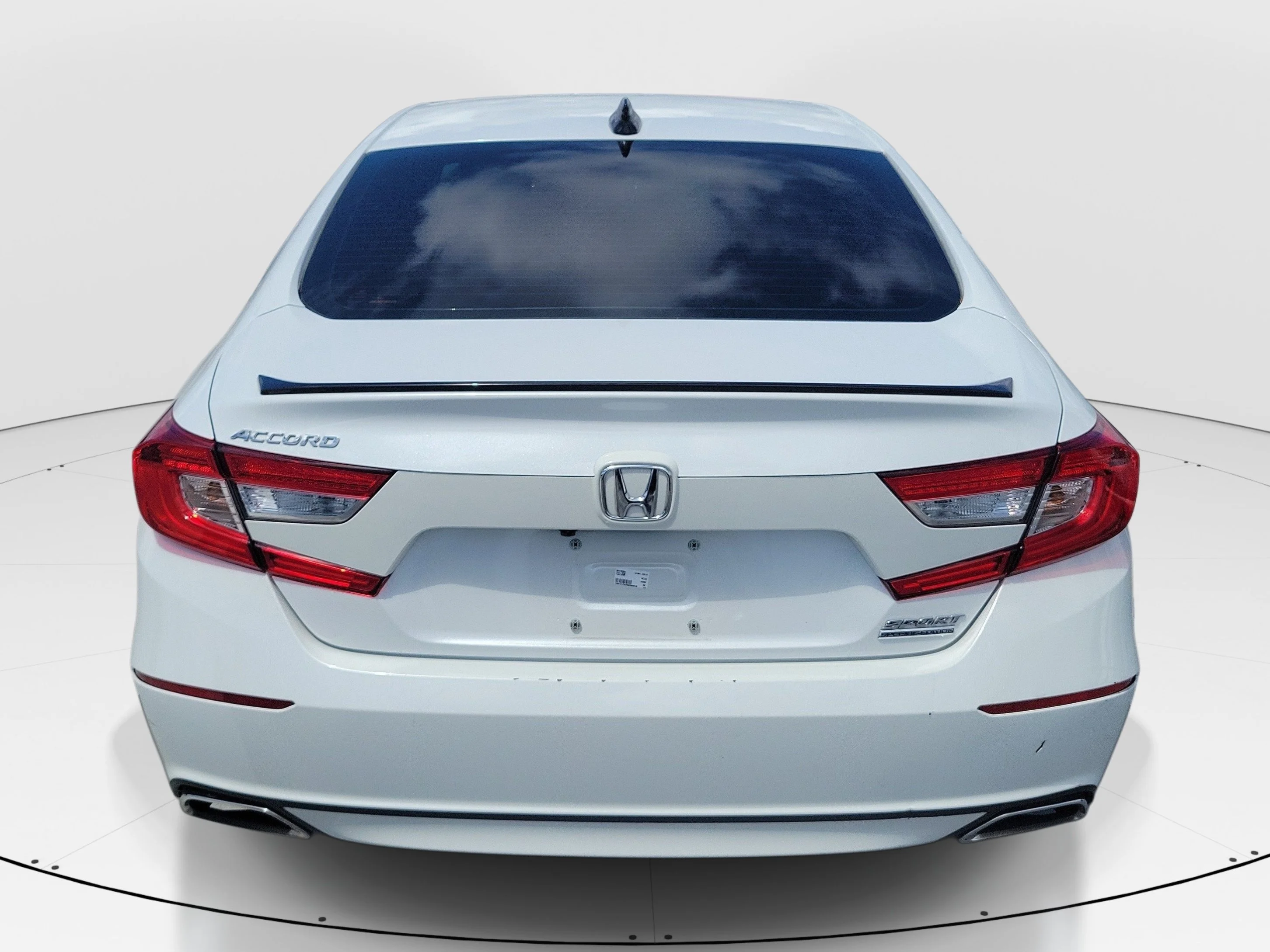 Used 2022 White Honda Sport Special Edition image 5