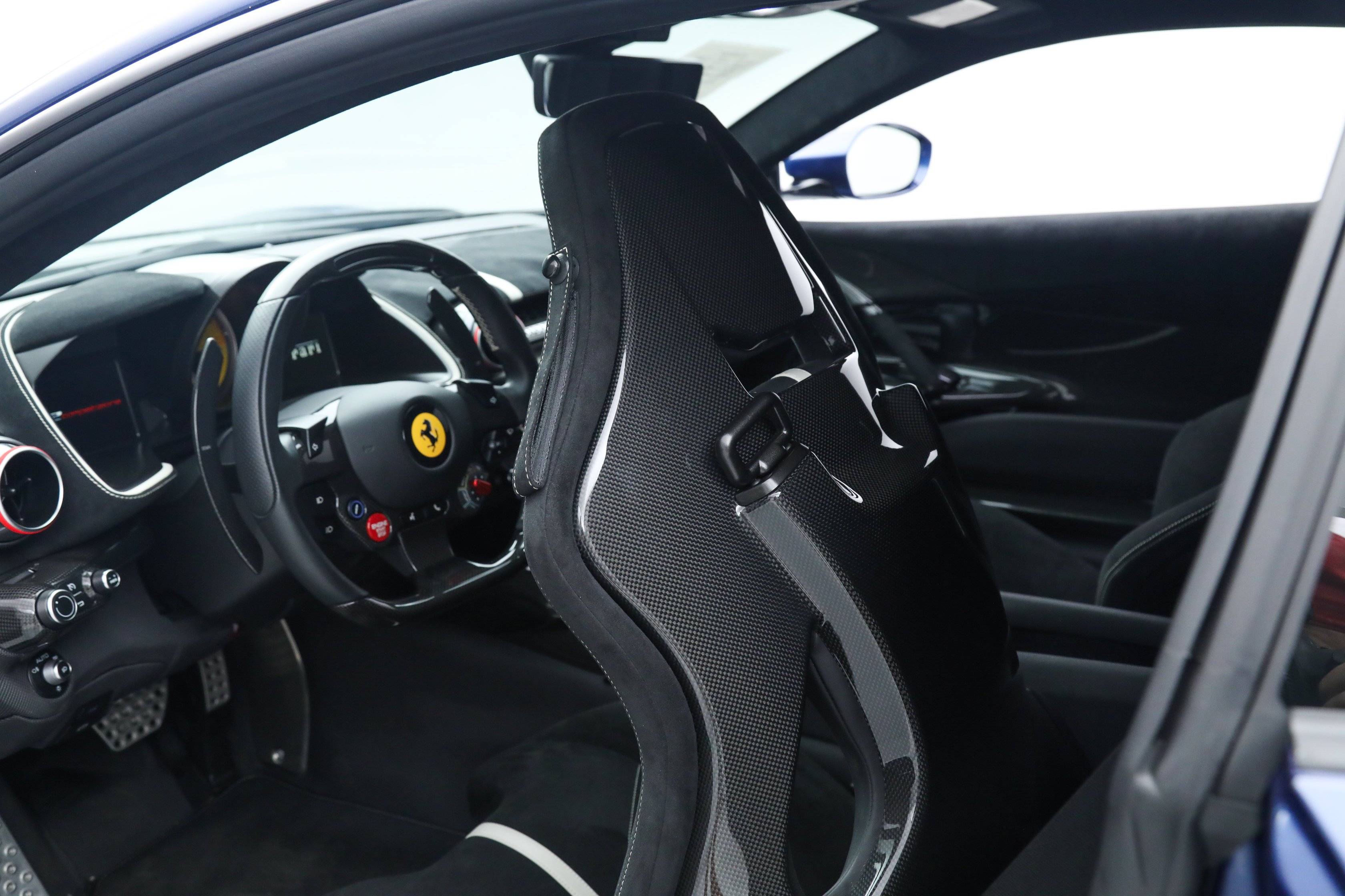 Used 2022 Blue Ferrari  image 31