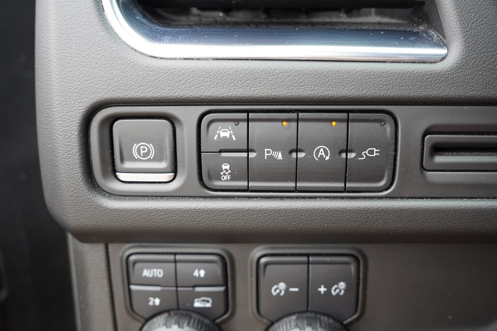 2022 Chevrolet Tahoe LS - Photo 26