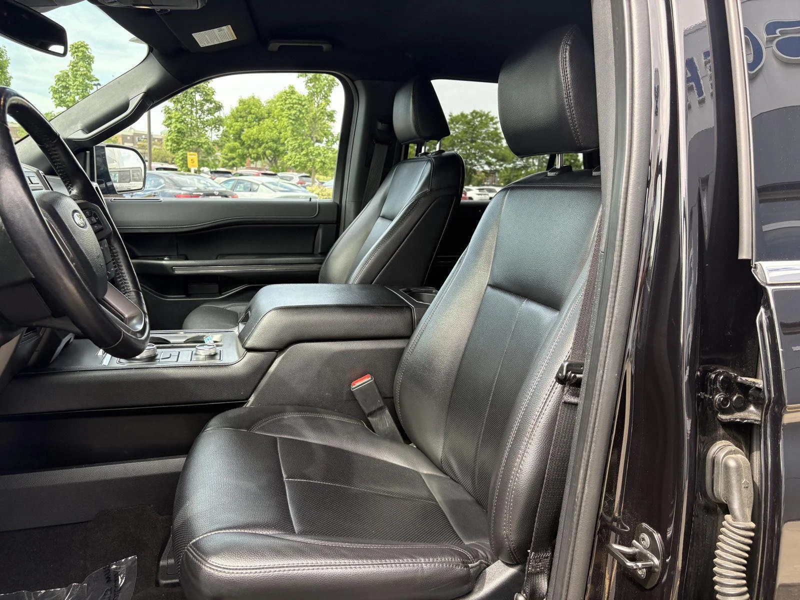 Used 2021 Agate Black Ford XLT image 16
