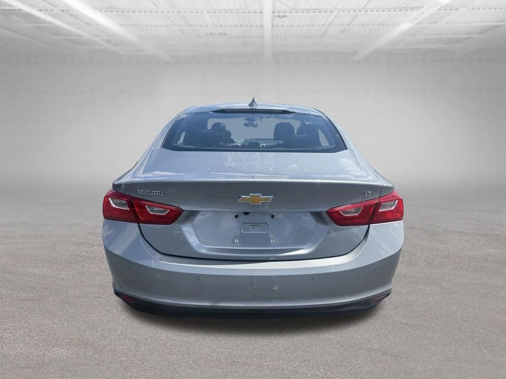 Used 2024 Gray Chevrolet LT image 7