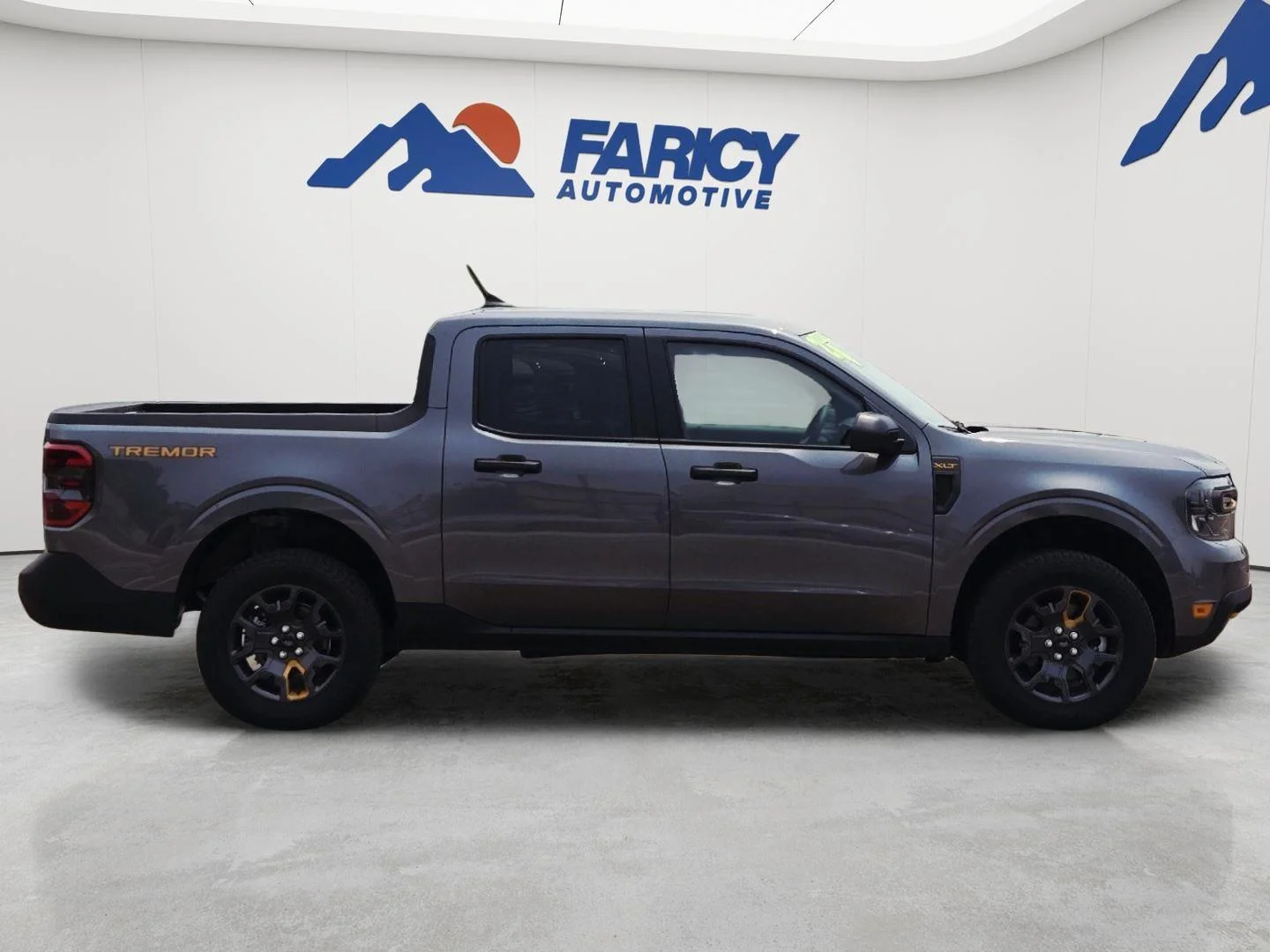 Used 2024 Carbonized Gray Metallic Ford XLT Advanced image 4