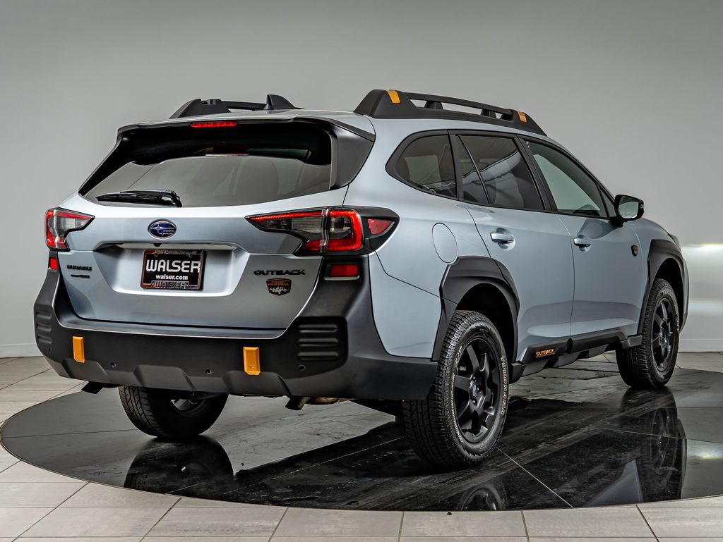 Used 2023 Ice Silver Metallic Subaru Wilderness image 5