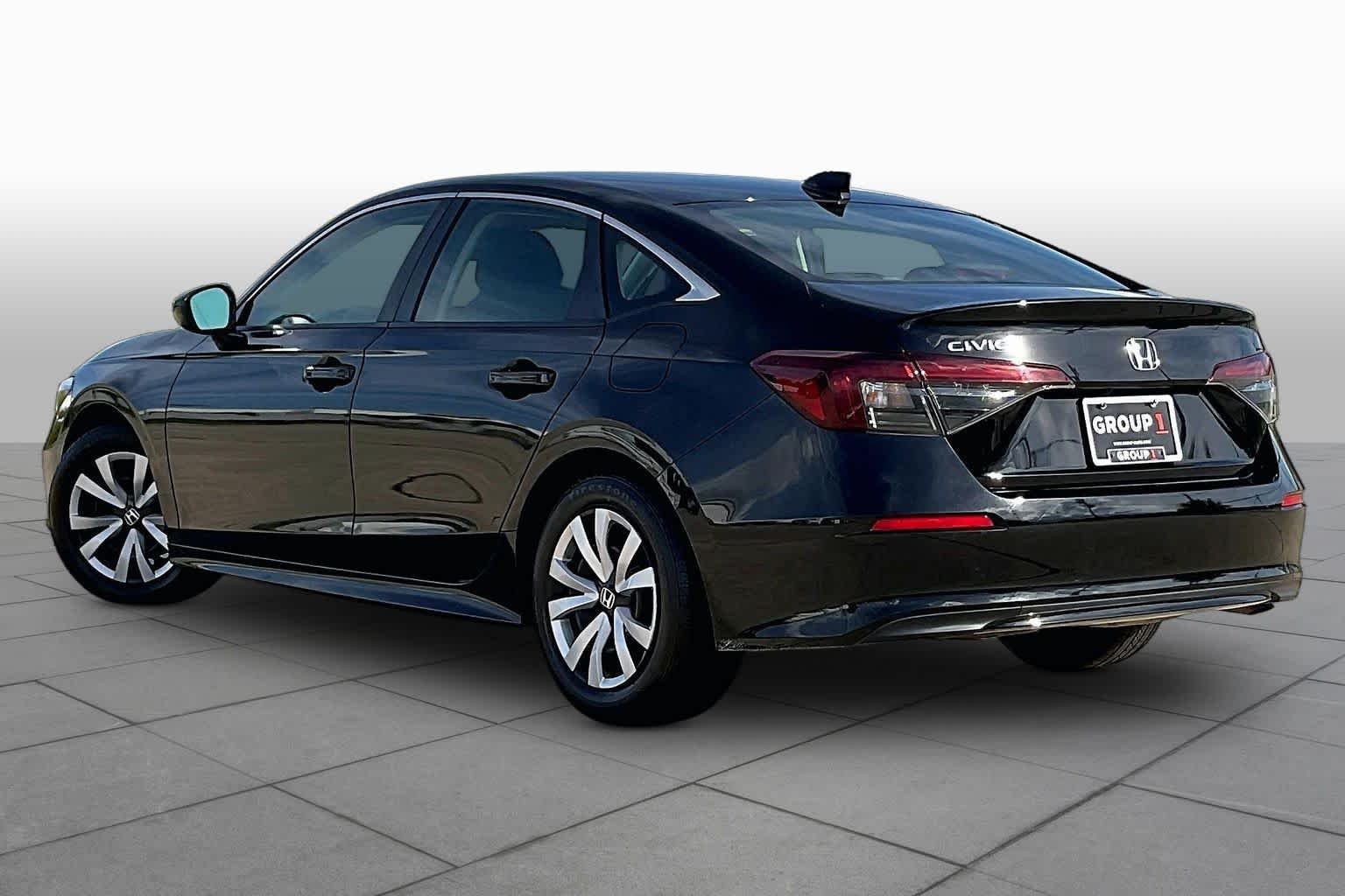 Used 2025 Crystal Black Pearl Honda LX image 25