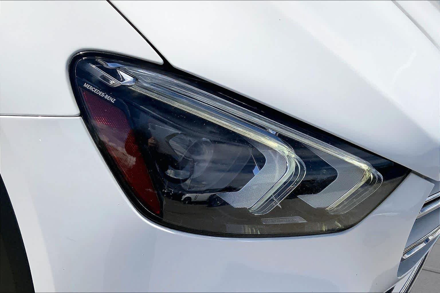 Used 2022 Polar White Mercedes-Benz GLE 350 image 26