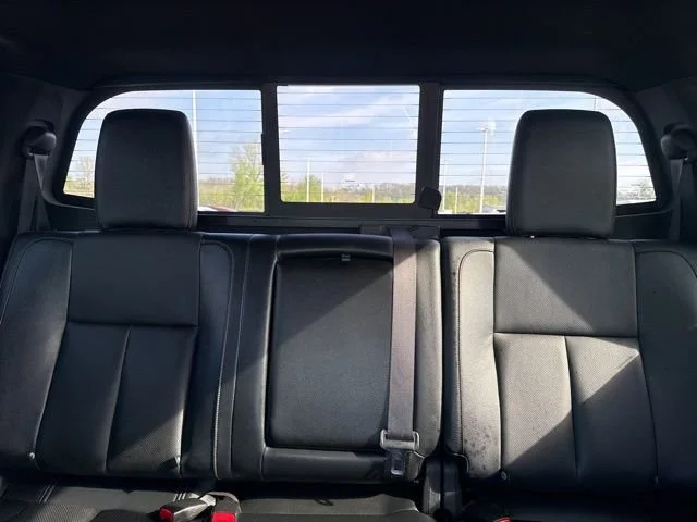 Used 2019 Magnetic Black Nissan SL image 39