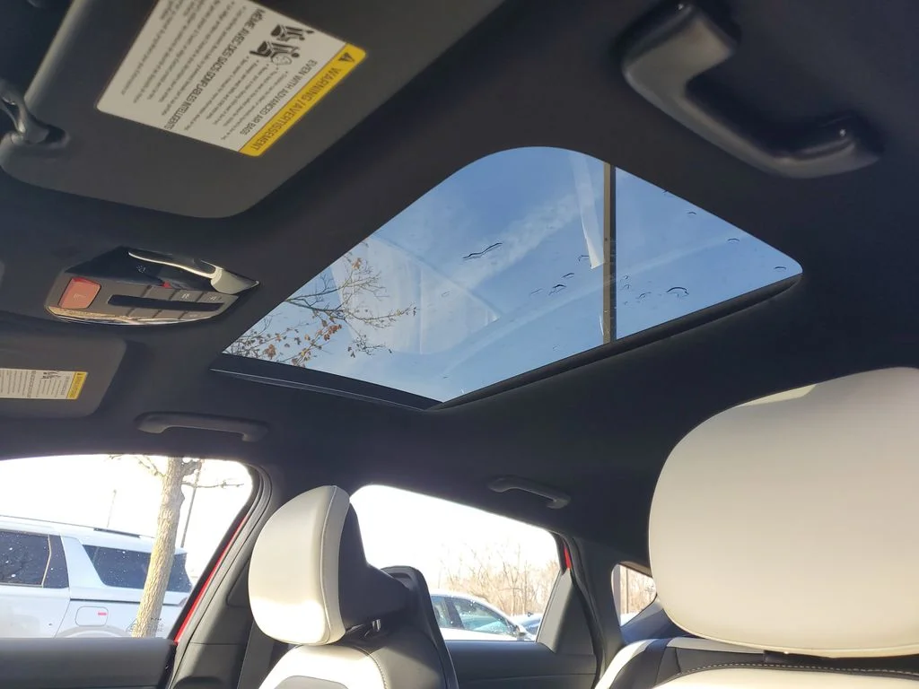 2026 Kia K4 GT-Line Turbo - Photo 12