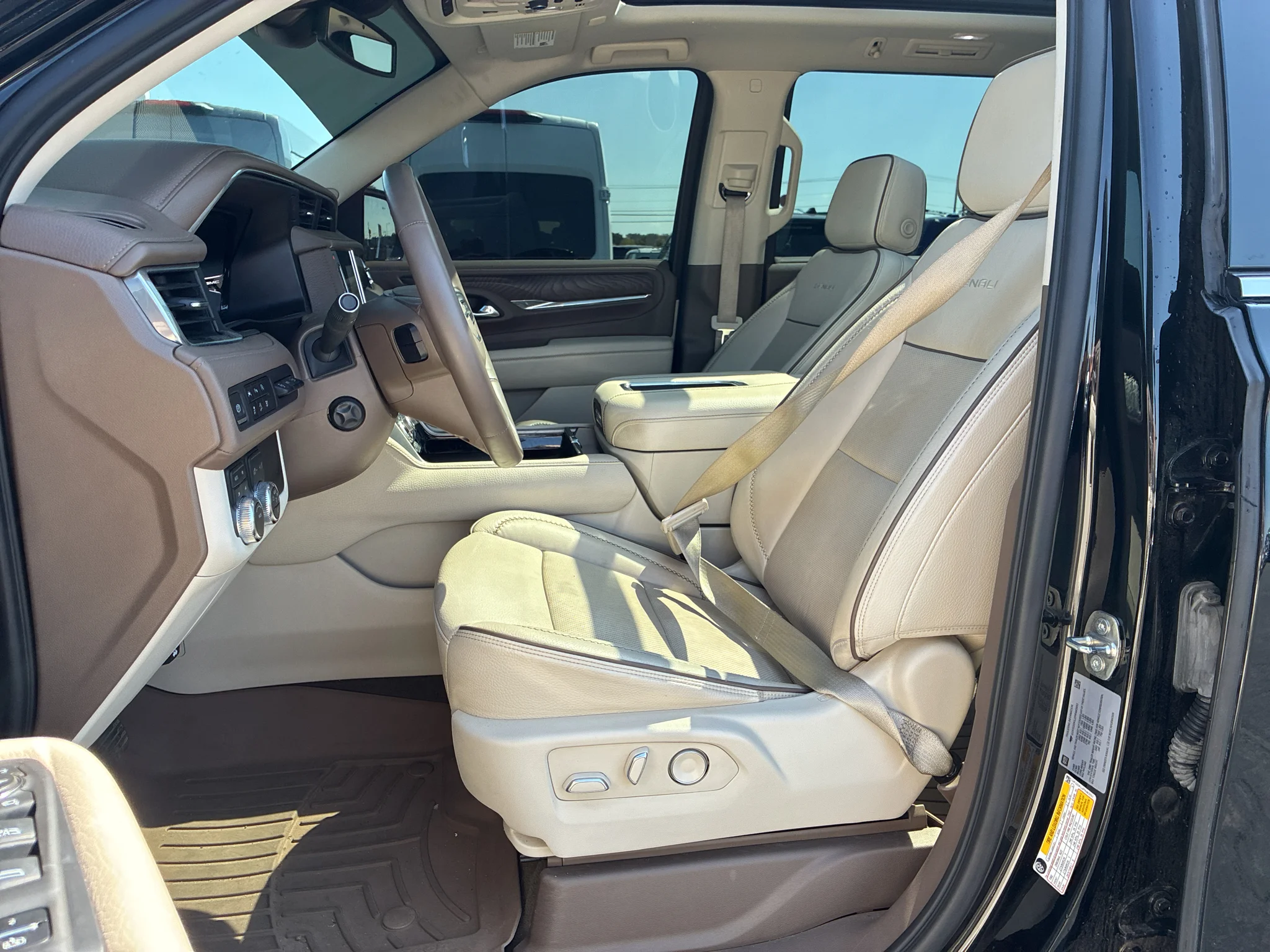 Certified Used 2023 Onyx Black GMC Denali image 11