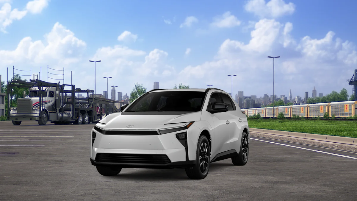 New 2026 Wind Chill Pearl Toyota XLE image 31