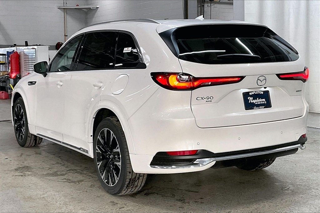2026 MAZDA CX-90 - Image 2