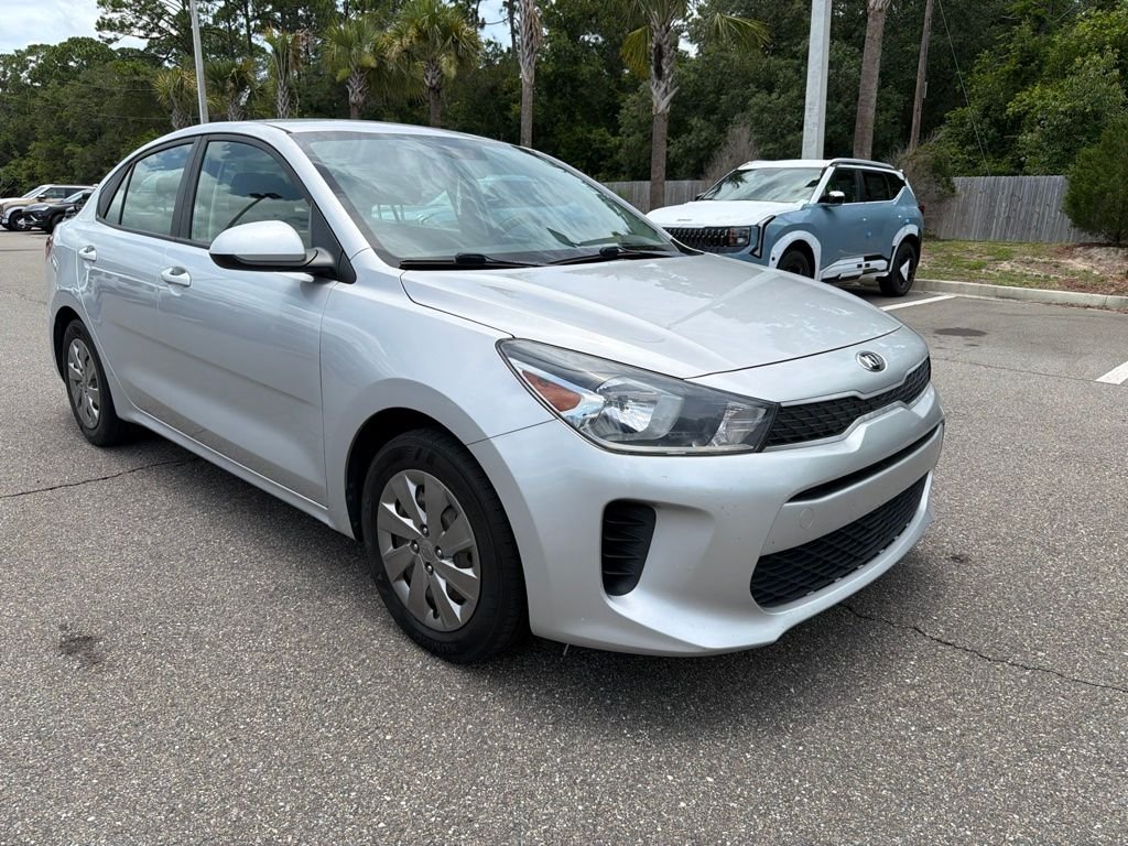 Used 2020 Silky Silver Kia S image 1