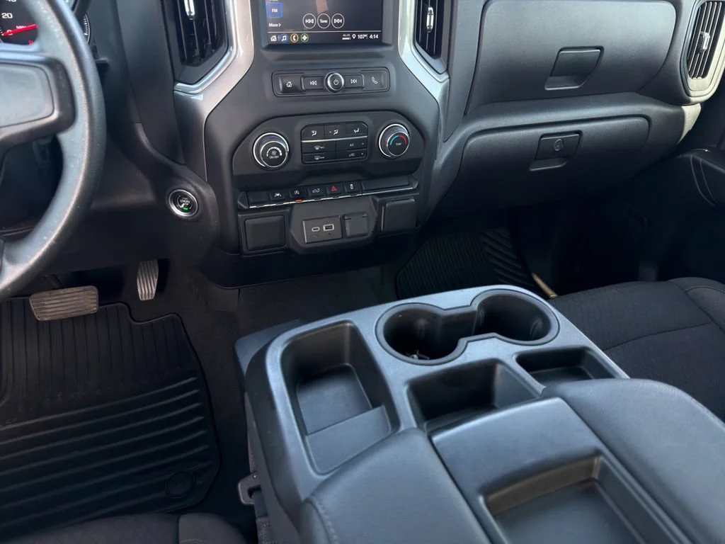 Used 2023 STERLING GRAY METALLIC Chevrolet Custom image 15