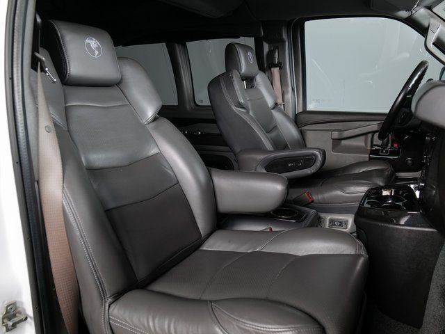 Used 2022 White Chevrolet Conversion image 3