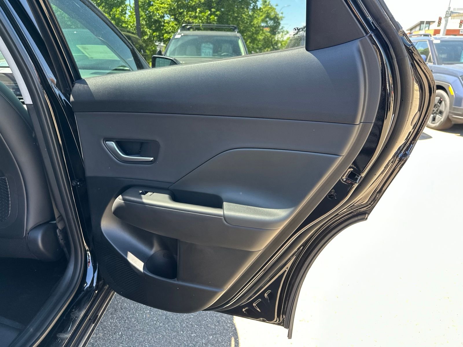 New 2026 Black Hyundai SEL Premium AWD image 25