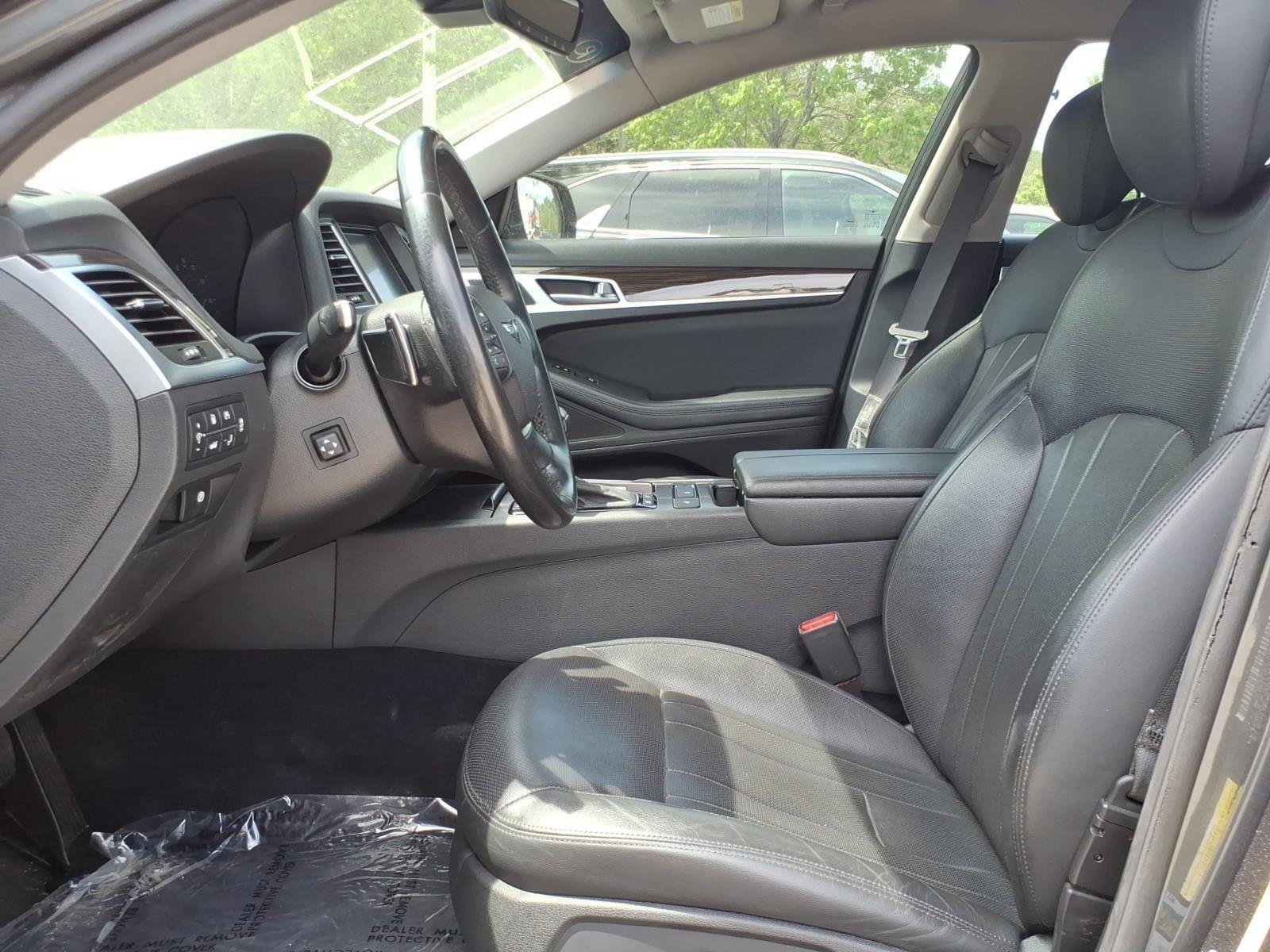 Used 2020 Himalayan Gray Genesis 3.8L image 10