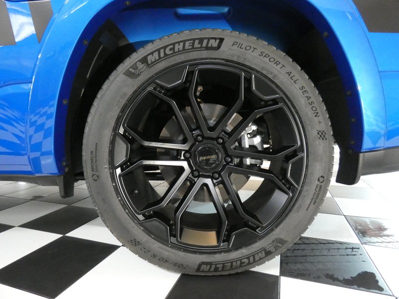 New 2026 Hydro Blue Pearl-Coat Exterior Paint RAM Supercharged DC650 Crew Cab 5