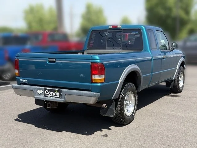 Used 1994 Green Ford XLT image 11