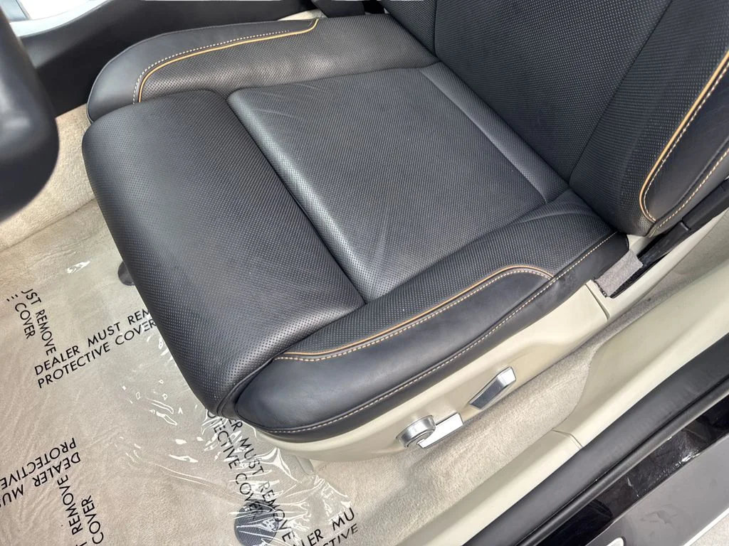Used 2023 Black Lucid Touring image 26