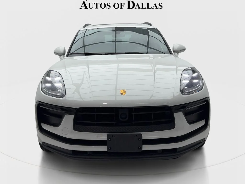 Used 2023 White Porsche Base image 4