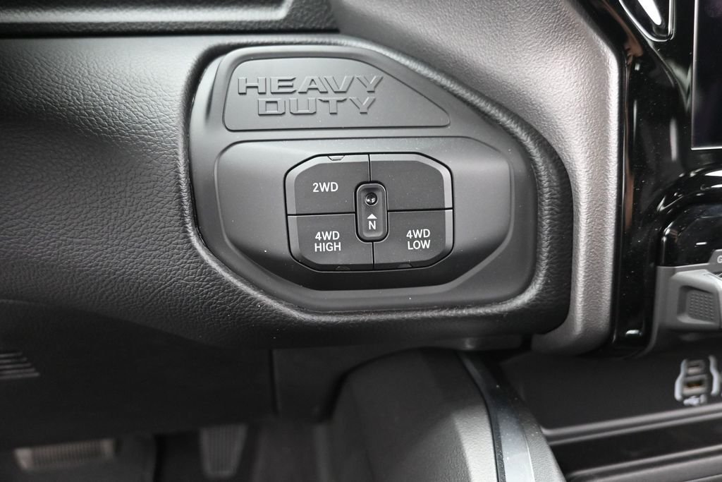 New 2026 Silver-Zynith Exterior Paint RAM Laramie image 22