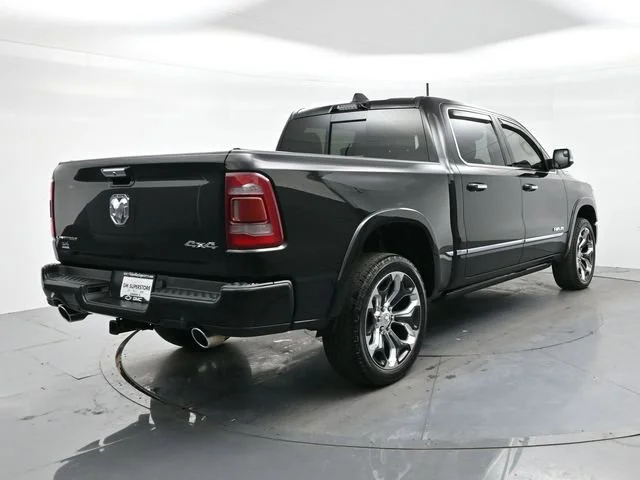 Used 2022 Diamond Black Cry Ram Limited image 7