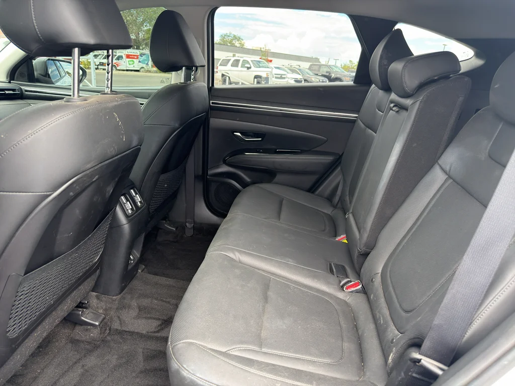 Used 2024 White Pearl Hyundai SEL Convenience image 10