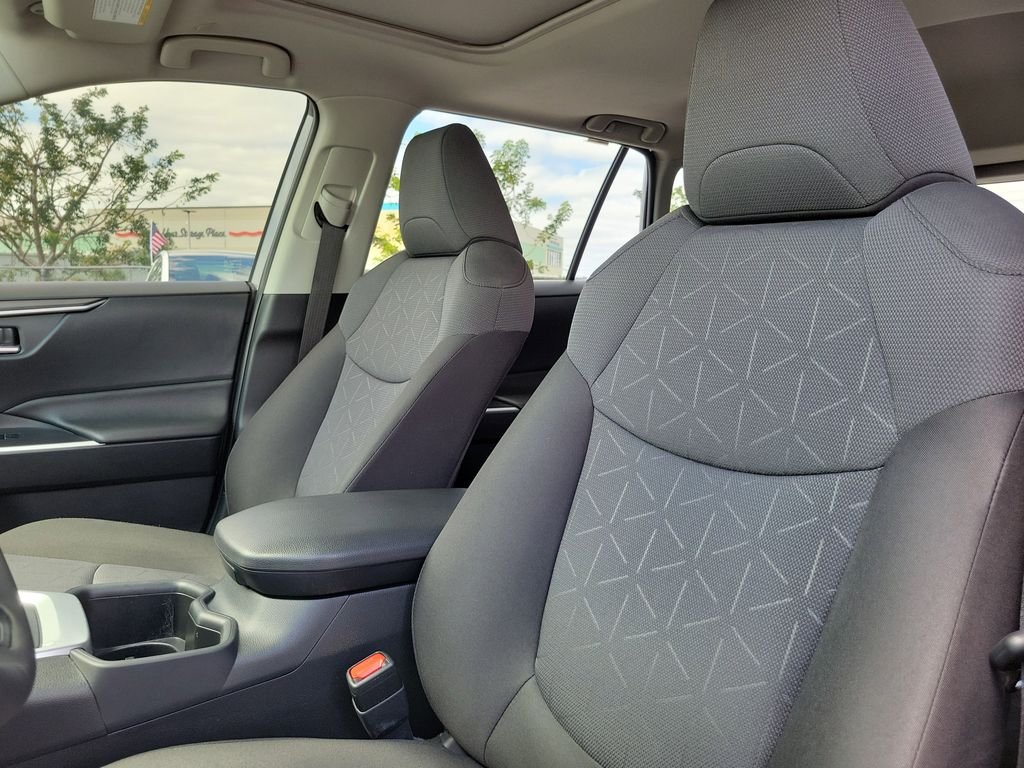 Used 2024 Silver Toyota XLE image 21