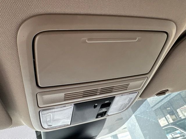 2024 Honda Odyssey EX - Photo 16