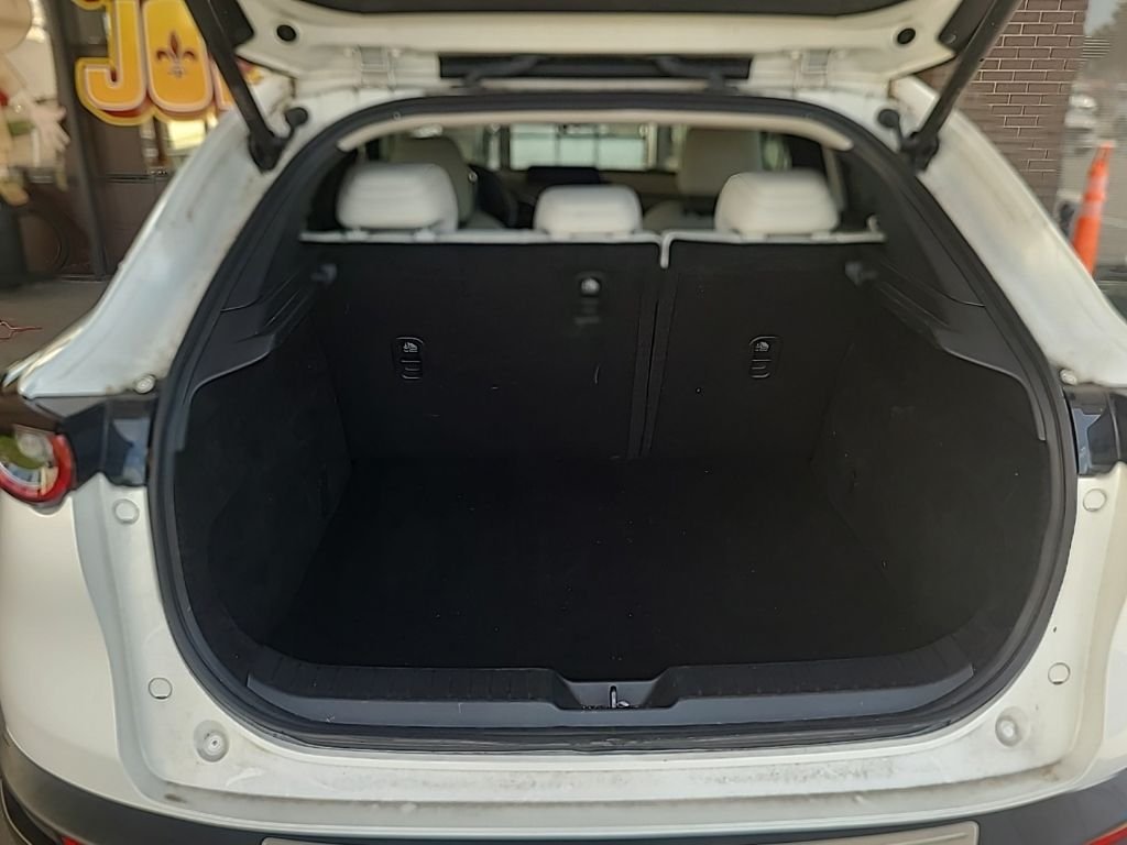 Certified Used 2024 White Mazda 2.5 S Premium Package image 5