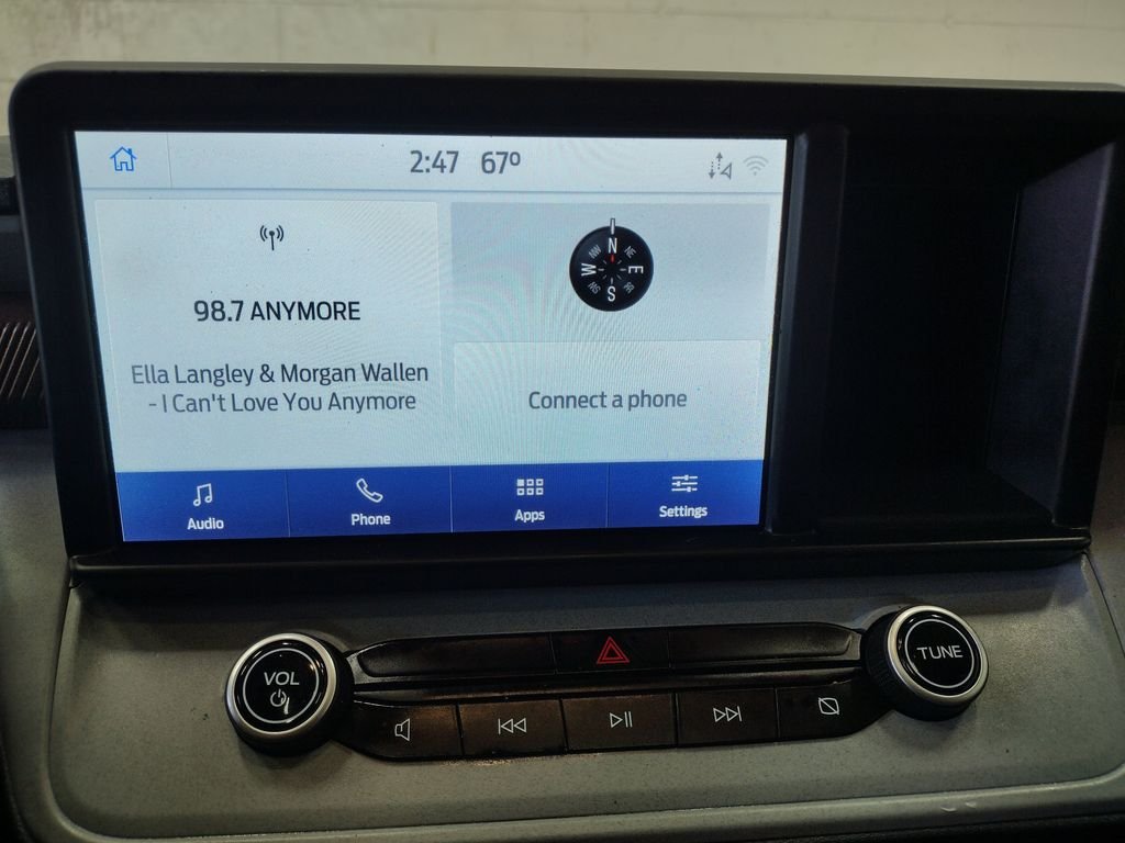 Used 2022 Blue Metallic Ford Lariat image 32