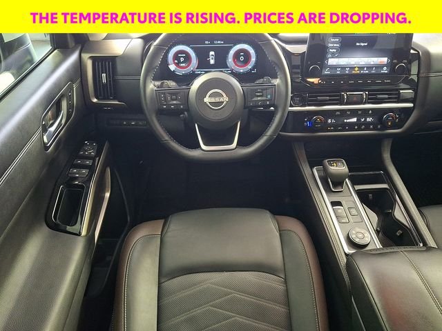 Used 2025 White Nissan Platinum image 13
