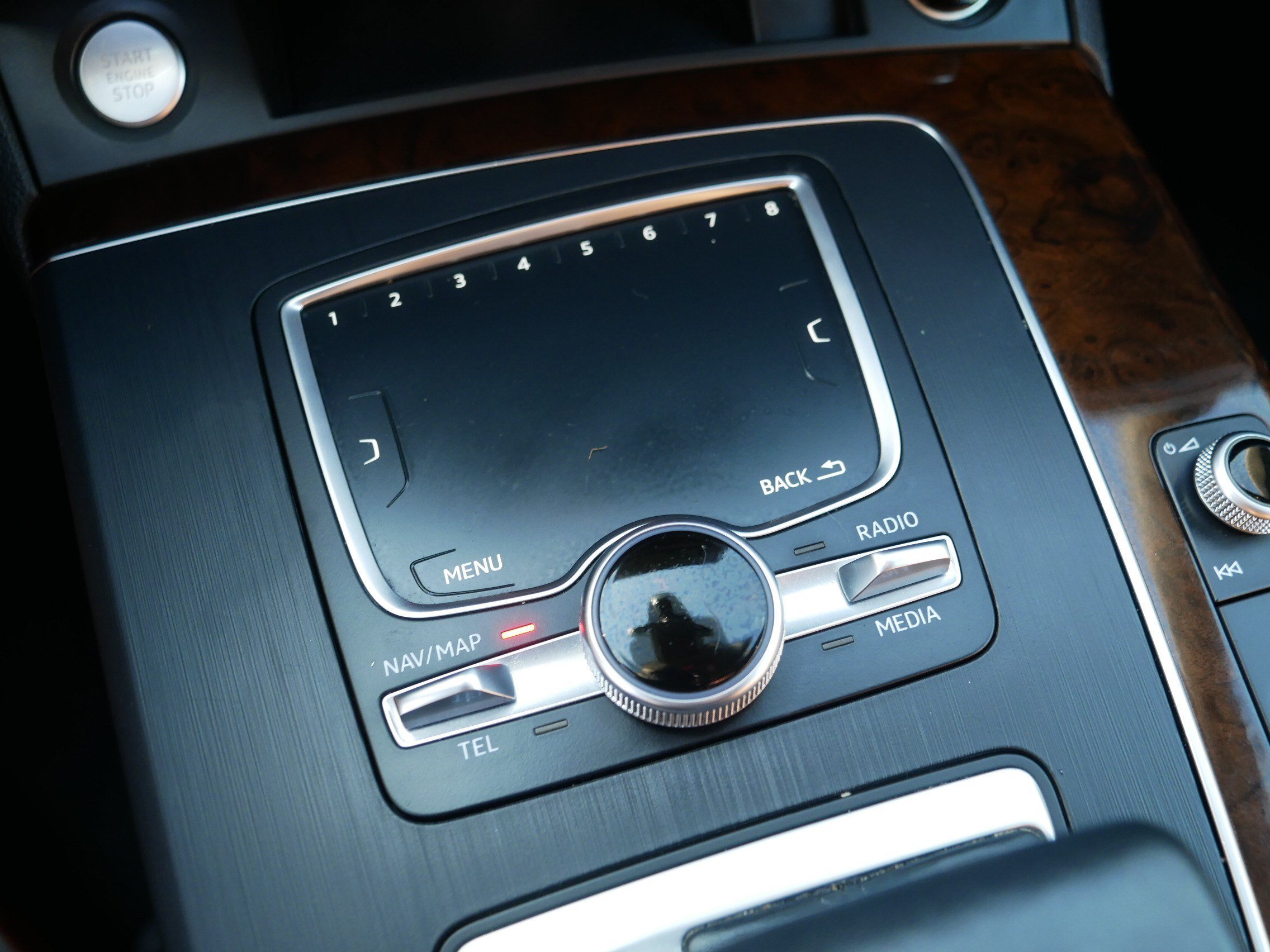Used 2018 Black Audi Premium image 32